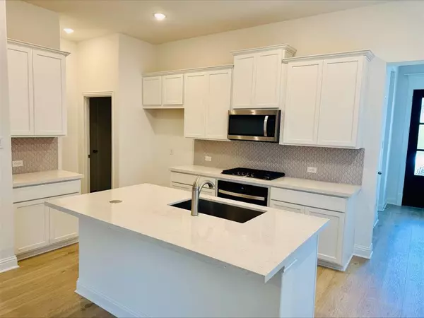 Fate, TX 75087,3040 Elmwood Street