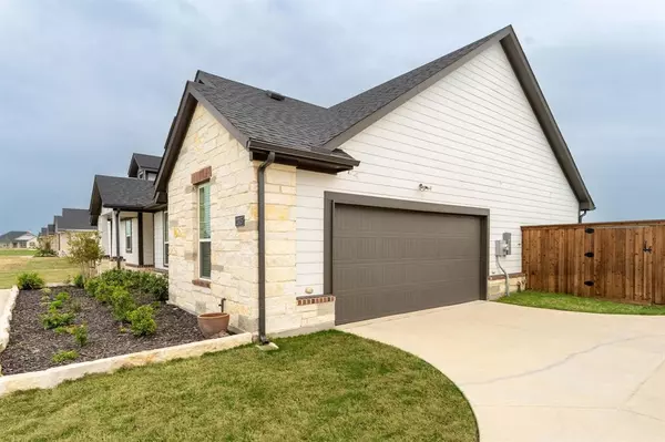 Oak Ridge, TX 75161,2315 Willow Wood Trail