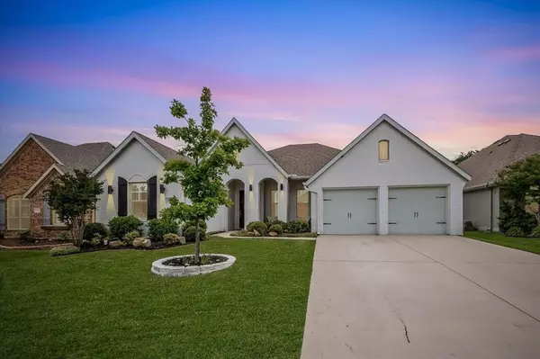 Benbrook, TX 76126,309 Bluffside Trail