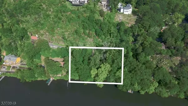 202 W Shore Trl, Sparta Twp., NJ 07871