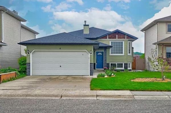 8 Canoe CIR Southwest, Airdrie, AB T4B 2L7