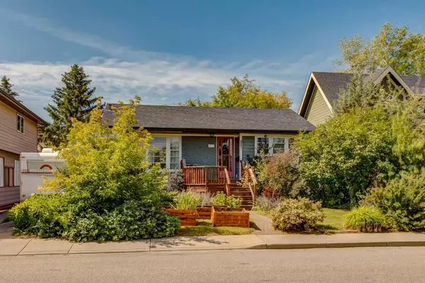 Calgary, AB T3B 2C8,6707 Bow CRES NW