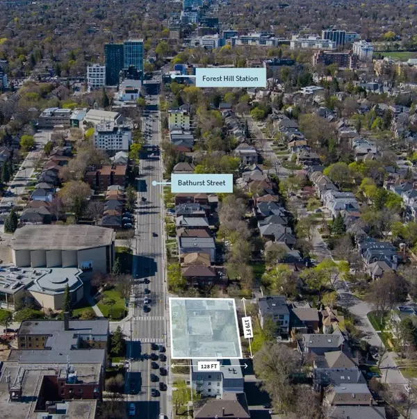 Toronto C03, ON M5P 3J8,1679 Bathurst ST
