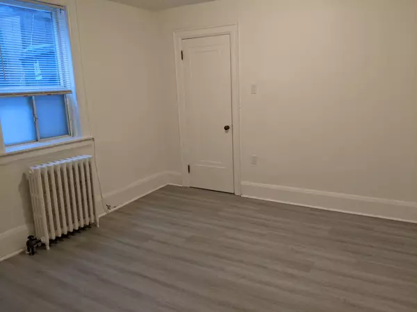Toronto C02, ON M6C 1B7,781 St Clair AVE W #3