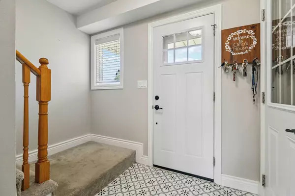 Clarington, ON L1E 1P1,61 Abbeywood CRES