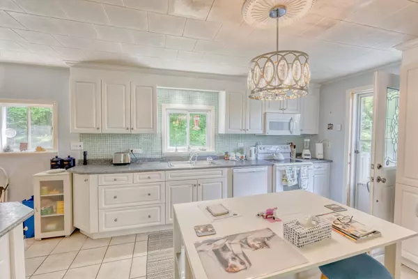 Frontenac, ON K0H 2P0,13698 Road 38 N/A
