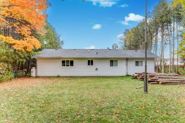 28 Osprey RD, Kawartha Lakes, ON K9V 4R5