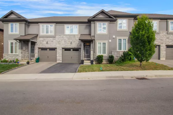 120 Vineberg DR #22, Hamilton, ON L8W 0B5