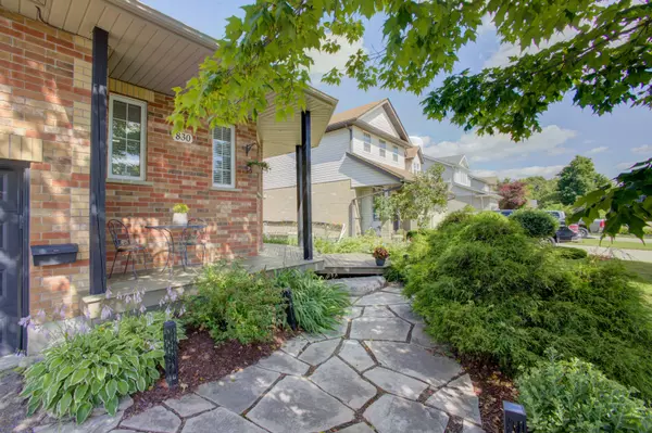Centre Wellington, ON N1M 3R9,830 Scotland ST
