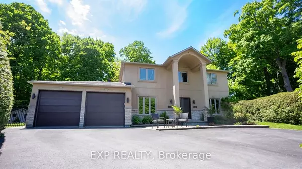 17 Chesswood CT, Country Place - Pineglen - Crestview And Area, ON K2E 7E3