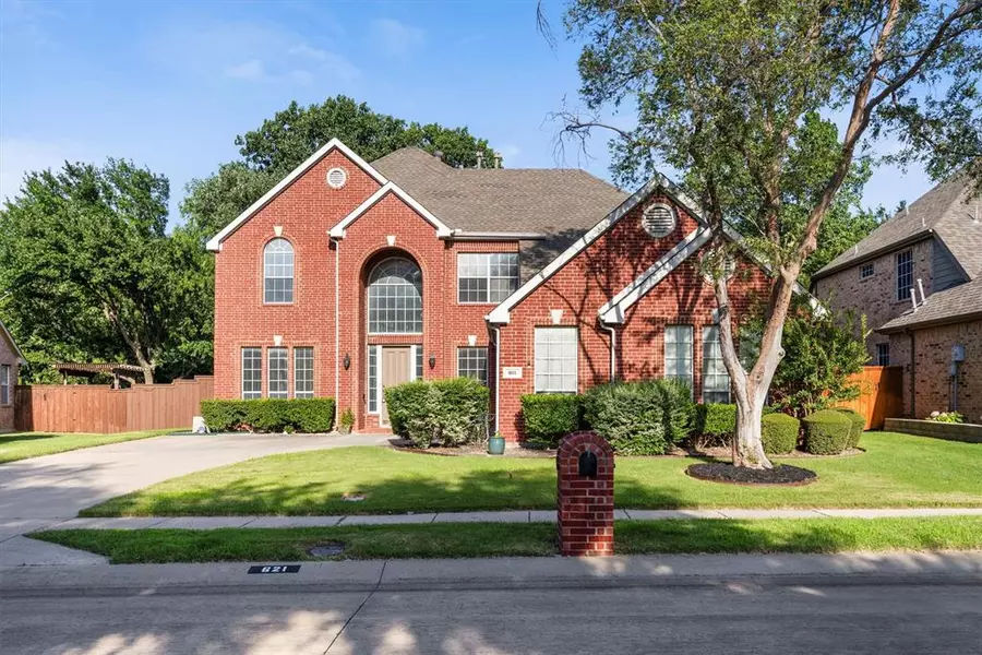 621 Hackberry Ridge Drive, Mckinney, TX 75072