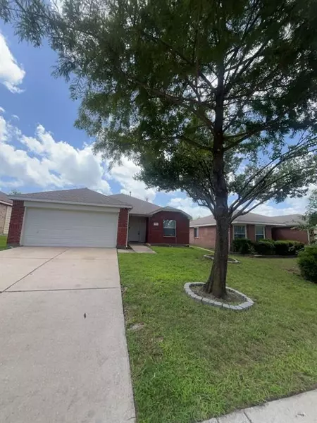 1014 Hampton Drive, Forney, TX 75126