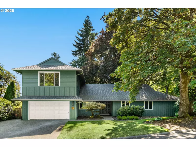 51 TOUCHSTONE, Lake Oswego, OR 97035