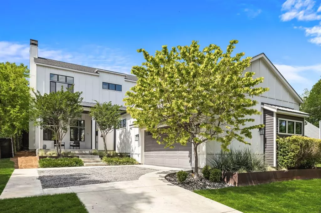 Dallas, TX 75218,8919 Groveland Drive