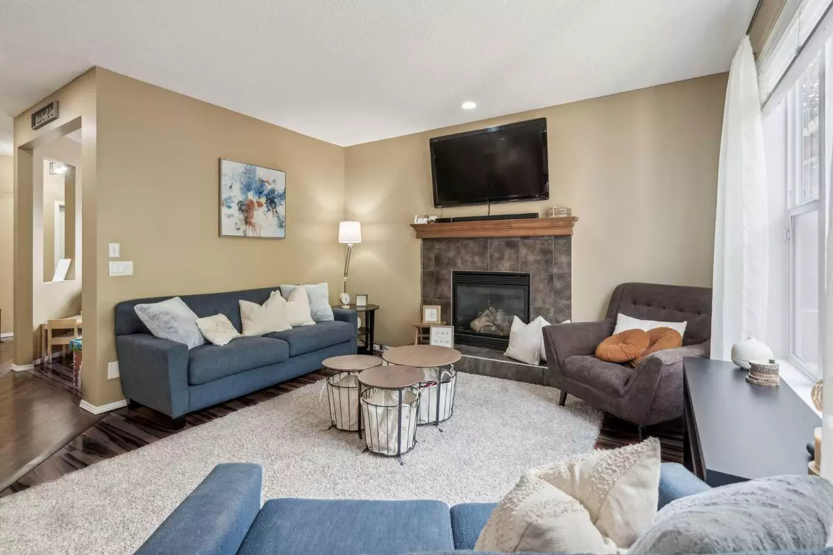 Calgary, AB T3M 1G2,266 Cranwell Bay Southeast