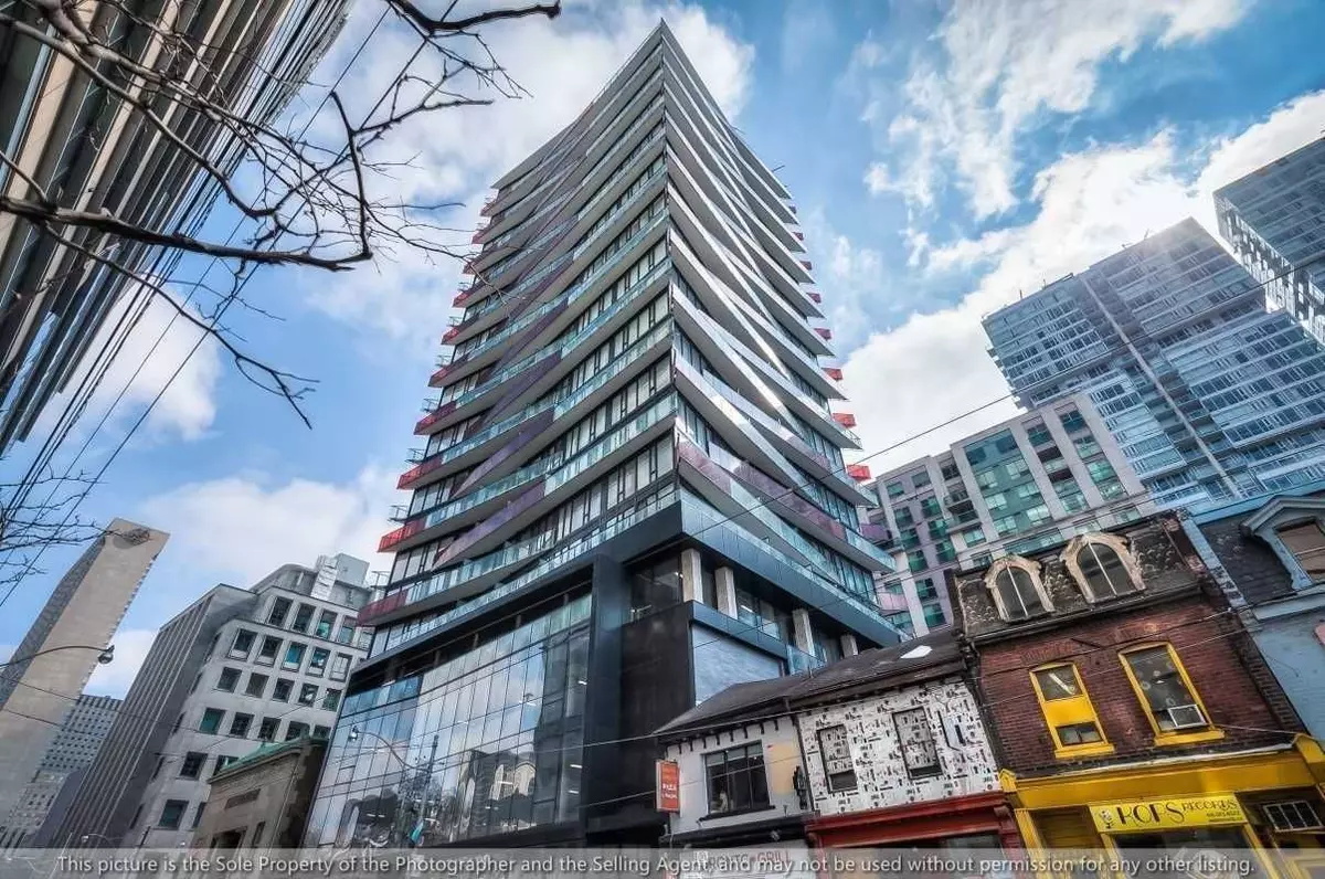 Toronto C01, ON M5A 1S2,215 Queen ST E #1905
