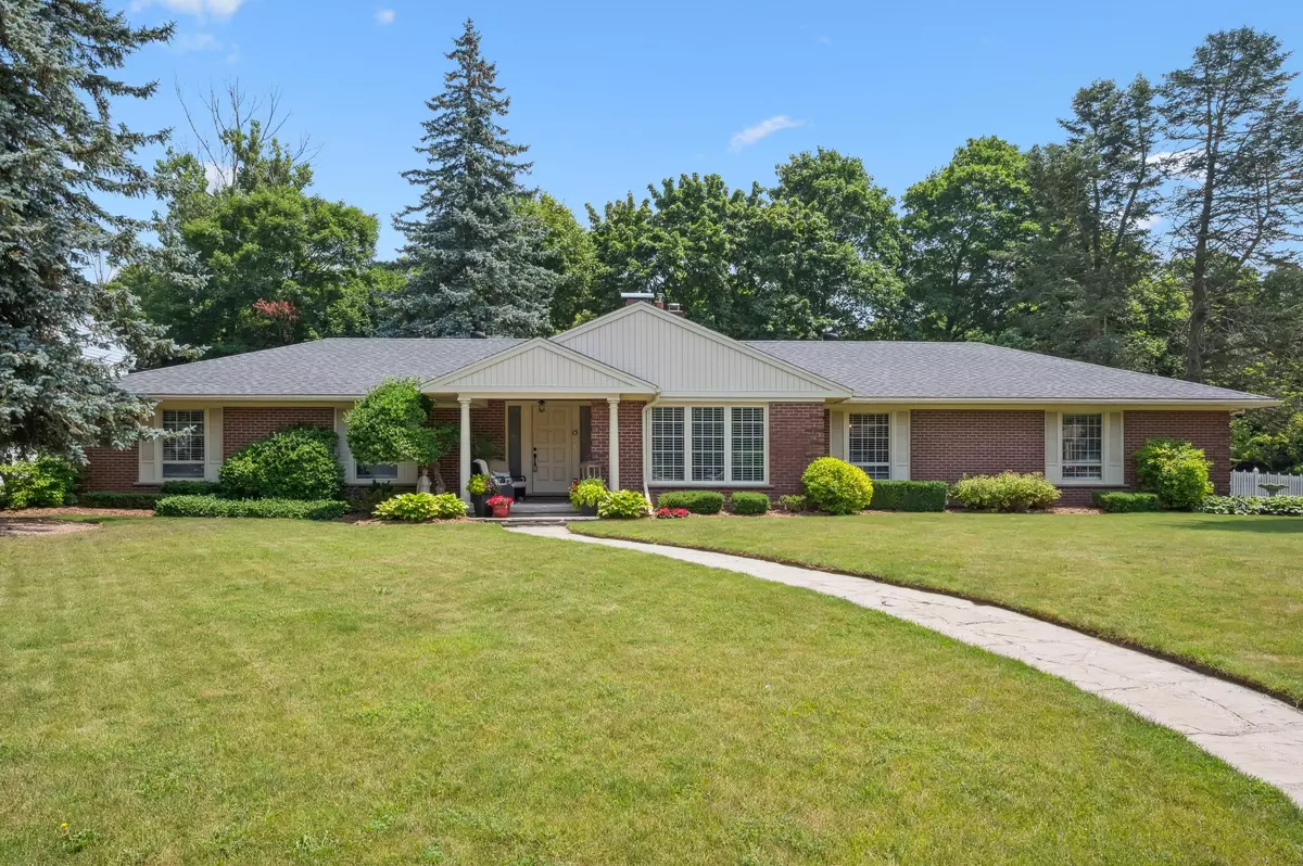 Woolwich, ON N3B 1T7,15 Meadowlark RD