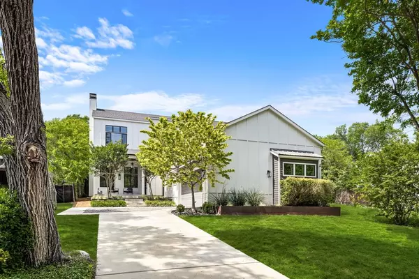 Dallas, TX 75218,8919 Groveland Drive
