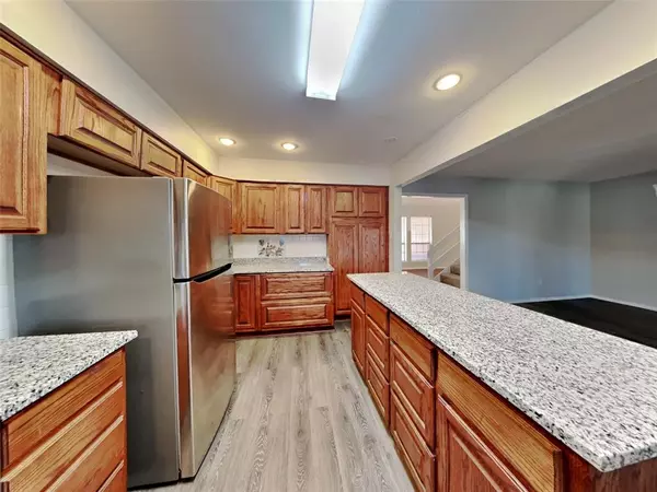 Lakeside, TX 76108,16 Stone Court