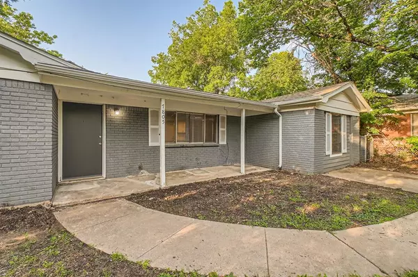 White Settlement, TX 76108,7805 Whitney Drive