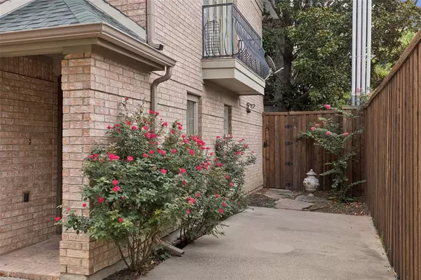 Dallas, TX 75219,4035 Bowser Avenue