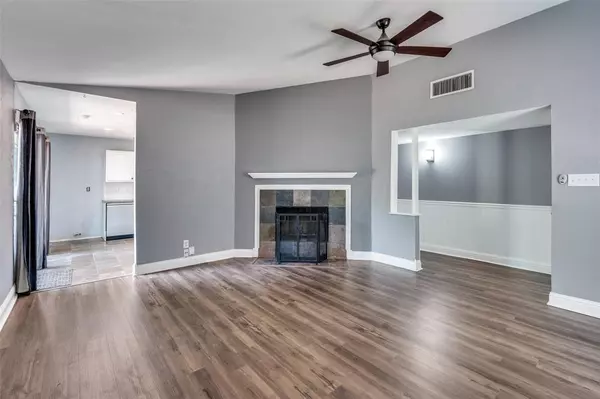 Fort Worth, TX 76133,4201 Longmeadow Way