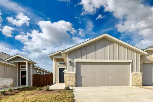 Venus, TX 76084,725 Fallow Drive