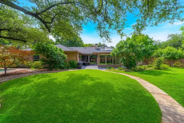 Dallas, TX 75254,7221 Cliffbrook Drive