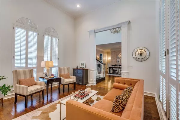 Plano, TX 75093,4560 Emerson Drive