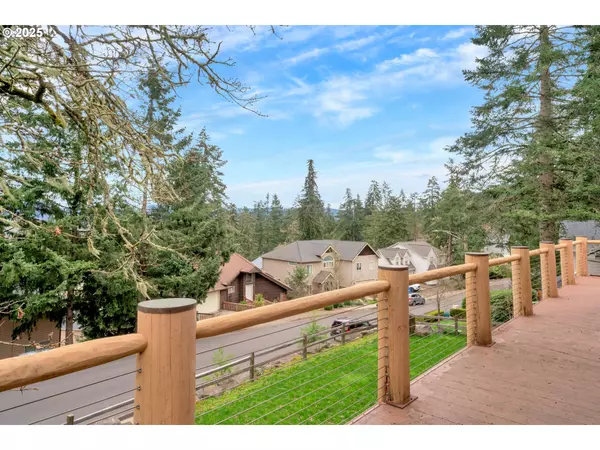 Springfield, OR 97478,6715 IVY ST