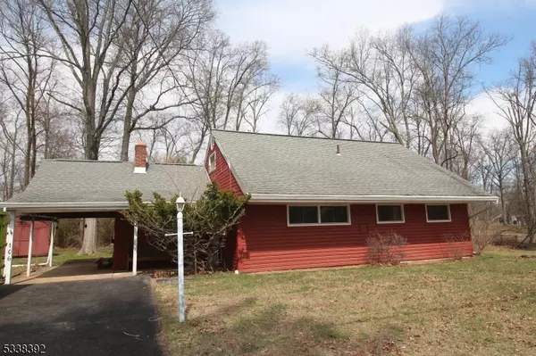 106 Woodland Rd, Piscataway Twp., NJ 08854