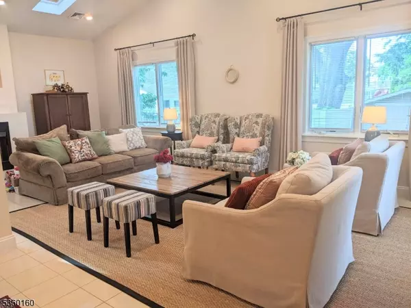 Hillside Twp., NJ 07205,81 Wilder St