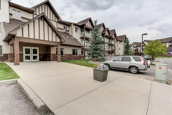 Okotoks, AB T1S 2L2,200 Community WAY #2214