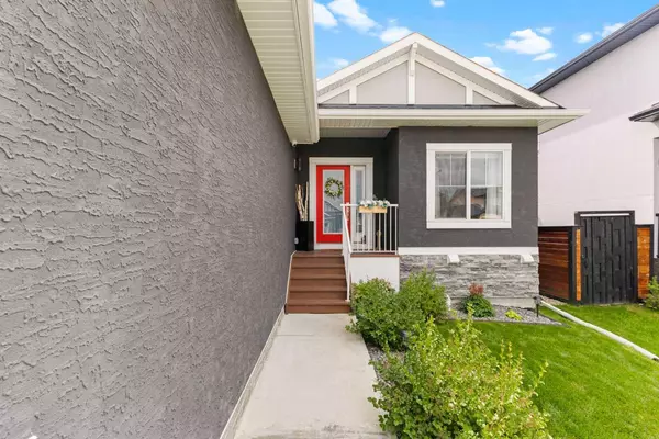 Carstairs, AB T0M 0N0,1366 Lackner BLVD