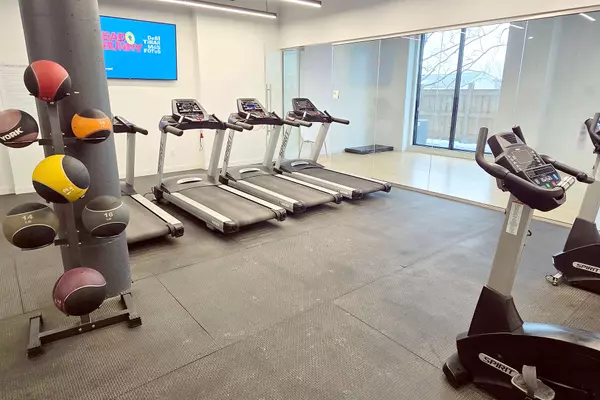 Oshawa, ON L1G 4X9,1800 Simcoe ST N #313