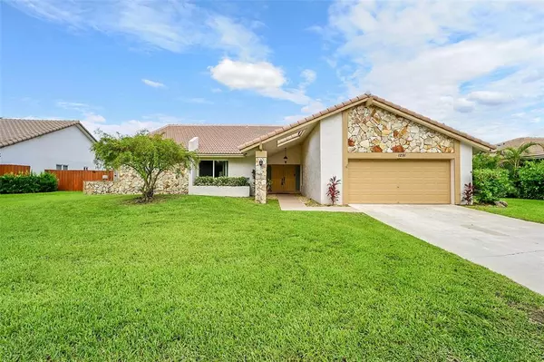 1291 NW 99th Avenue, Plantation, FL 33322