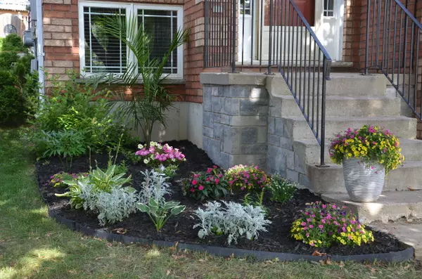 Orillia, ON L3V 7X3,131 Julia CRES