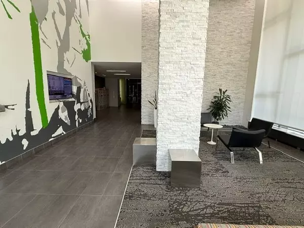 Mississauga, ON L5B 0G6,365 Prince of Wales DR #2210