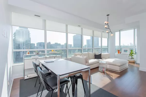 Mississauga, ON L5G 0A3,1 Hurontario ST #808