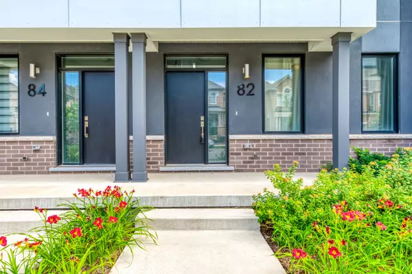 Oakville, ON L6H 0M3,82 Huguenot RD N