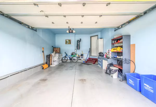 Brant, ON N3L 0K3,19 Baker LN