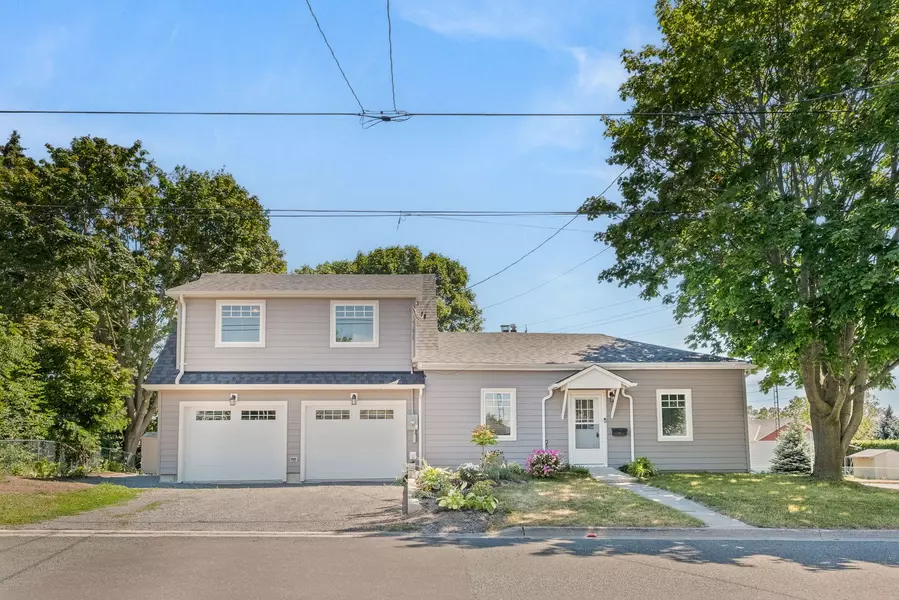 121 Charles ST, Port Hope, ON L1A 1T1