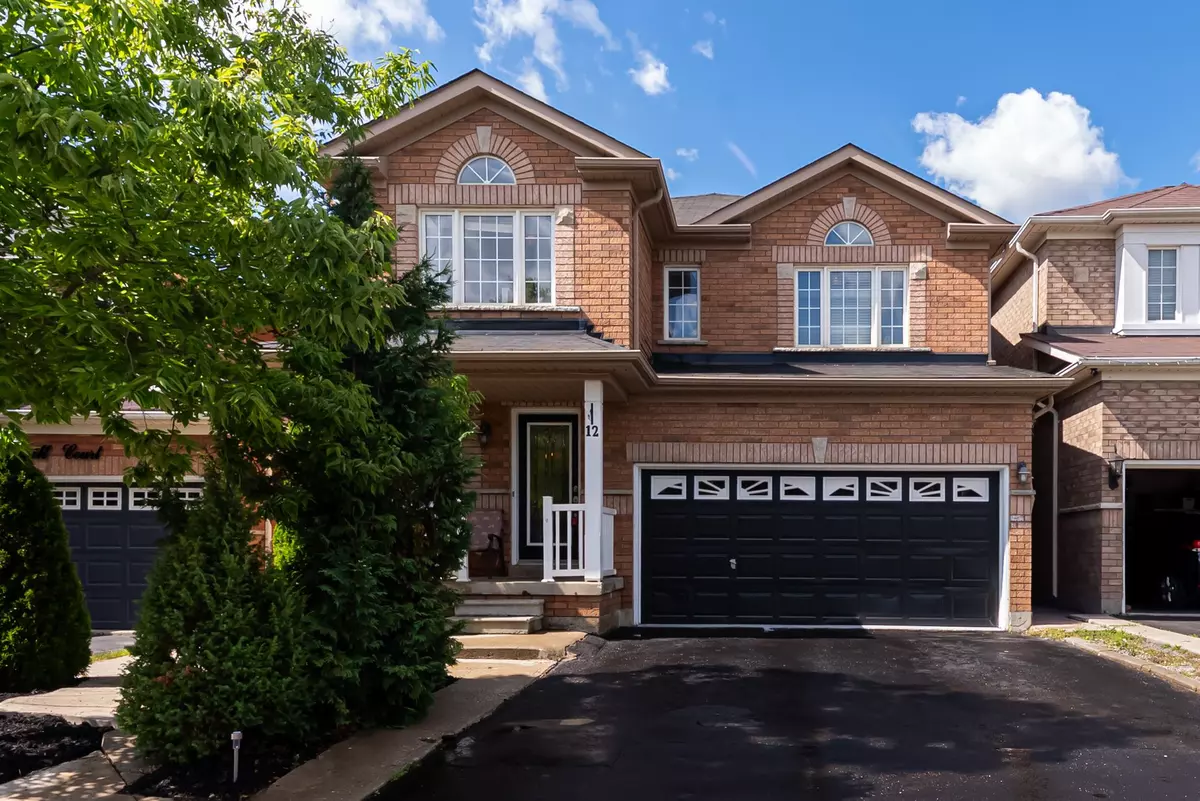 Brampton, ON L7A 3T8,12 Joywill CT