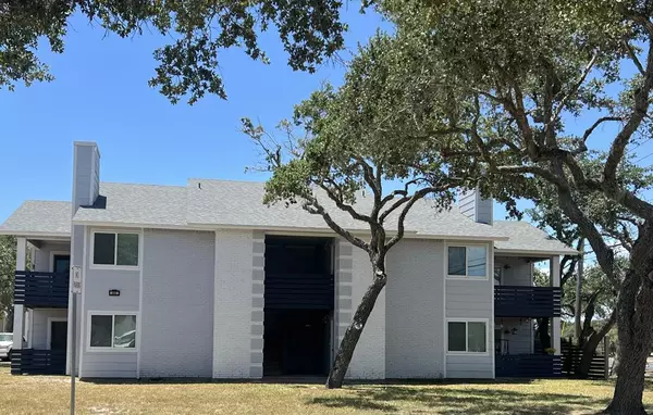 1807 Harbor Dr., Rockport, TX 78382