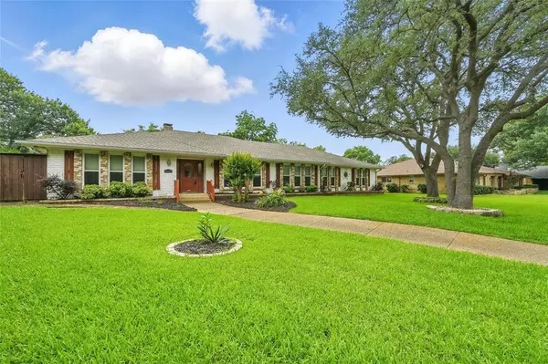 4366 Willow Lane,  Dallas,  TX 75244