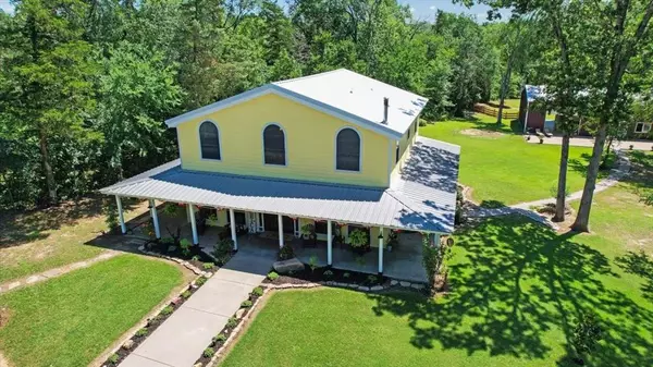 Bonham, TX 75418,1320 County Road 1450