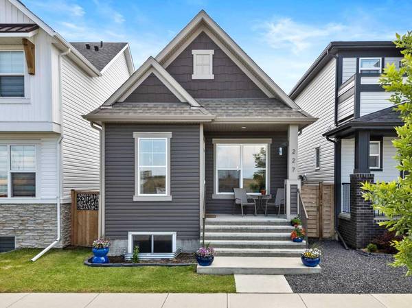227 Union AVE Southeast, Calgary, AB T3M 3E9