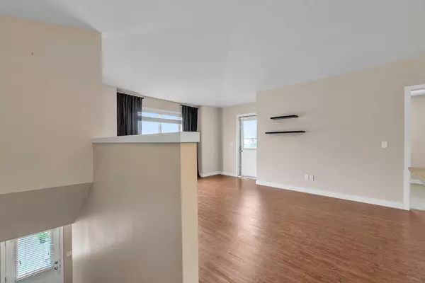 Airdrie, AB T4B3S5,2781 Chinook Winds DR Southwest #7205