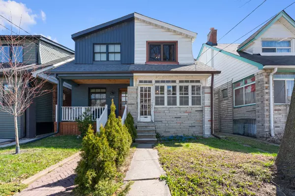 99 Kent RD, Toronto E01, ON M4L 2X5