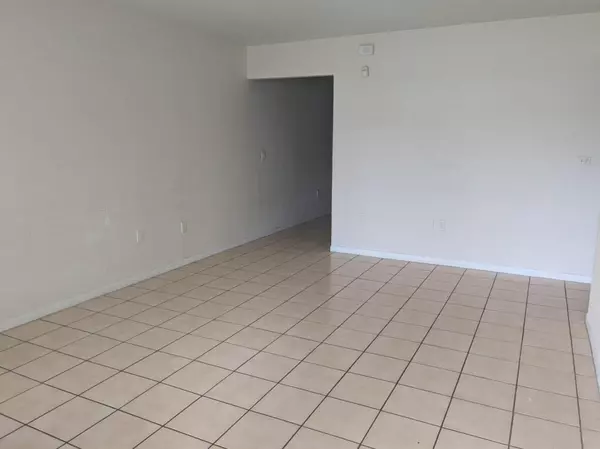 Palmetto Bay, FL 33157,17367 SW 95th Ave #17367